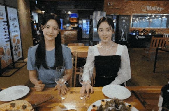 hana_rahee_1_WH_580x380px.jpg